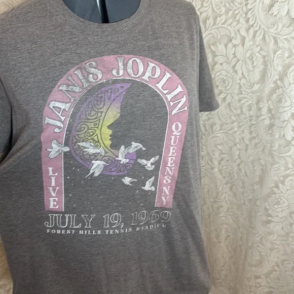 ❌SOLD❌Maurices Janis Joplin T-Shirt - Picture 2 of 5